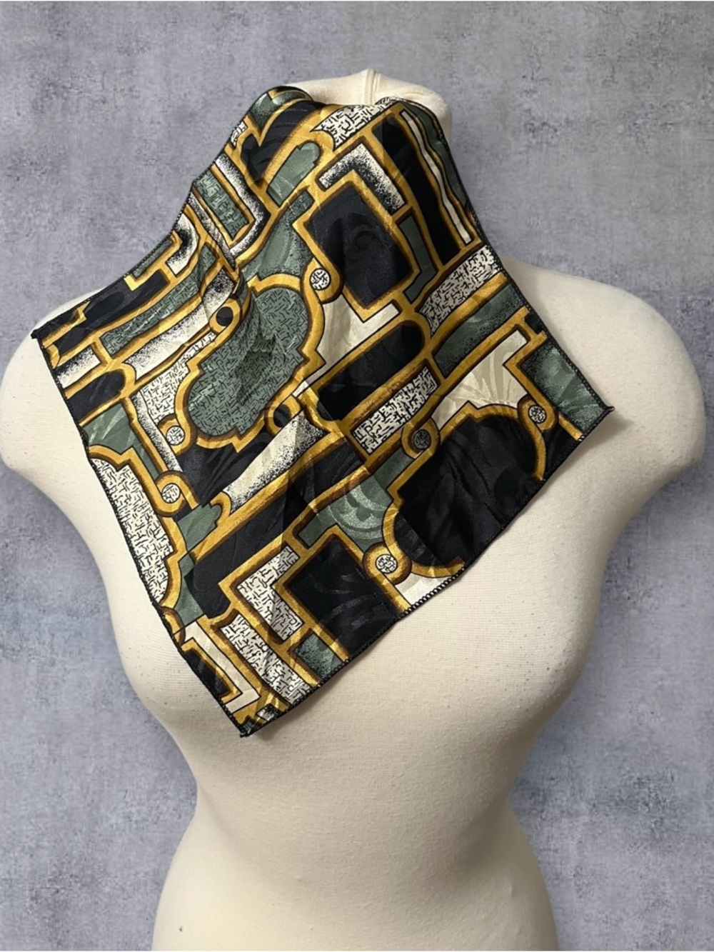 Satin Pattern Pocket Square - Picture 4 of 4